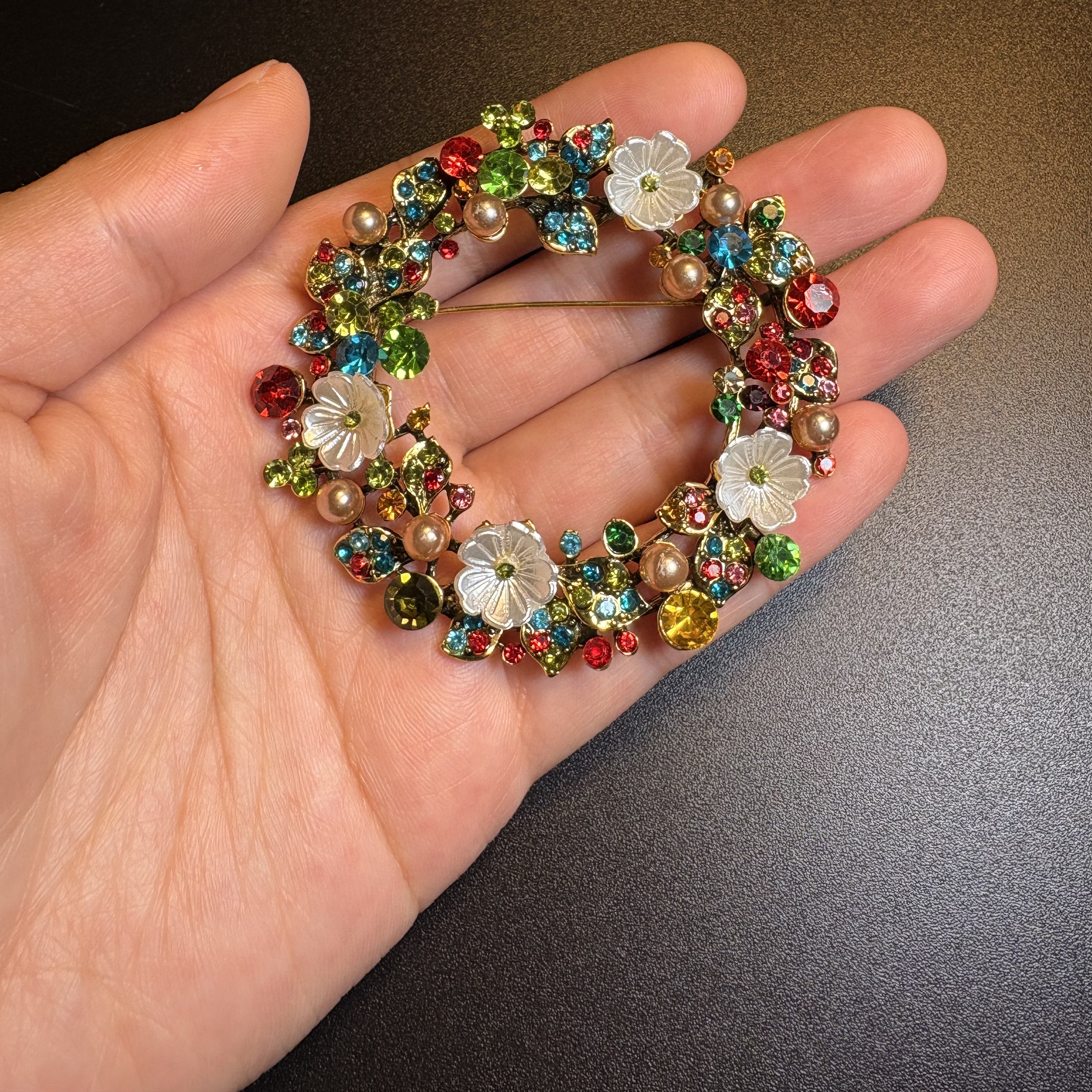 Bloom Wreath Brooch