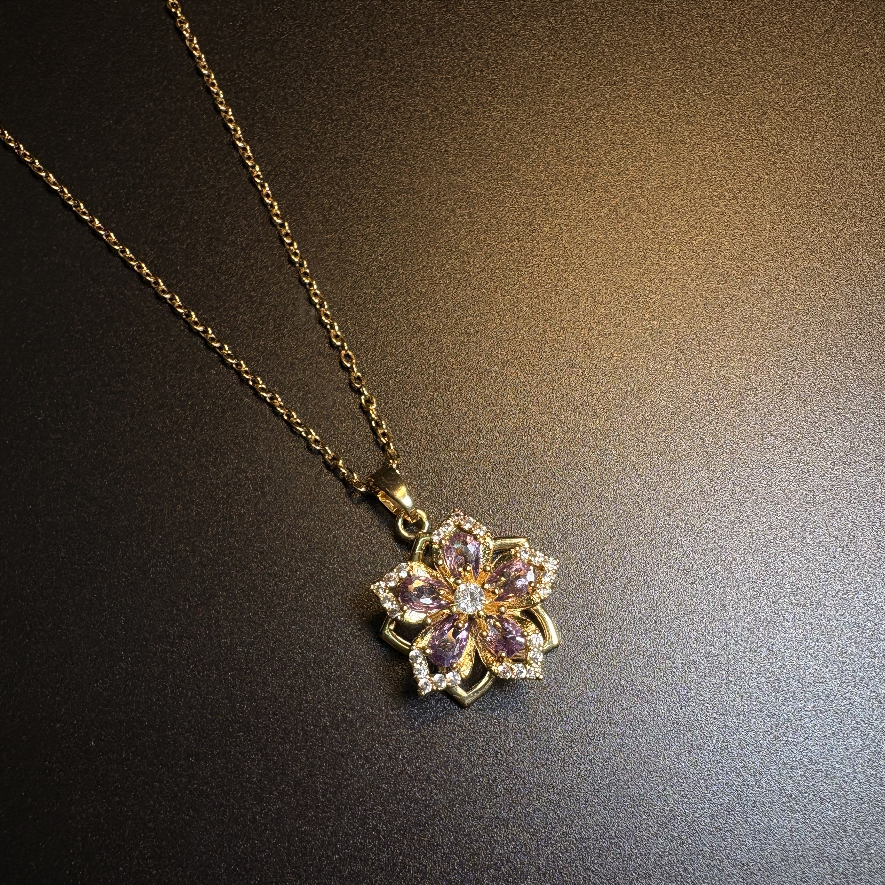 Elegant Floral Necklace