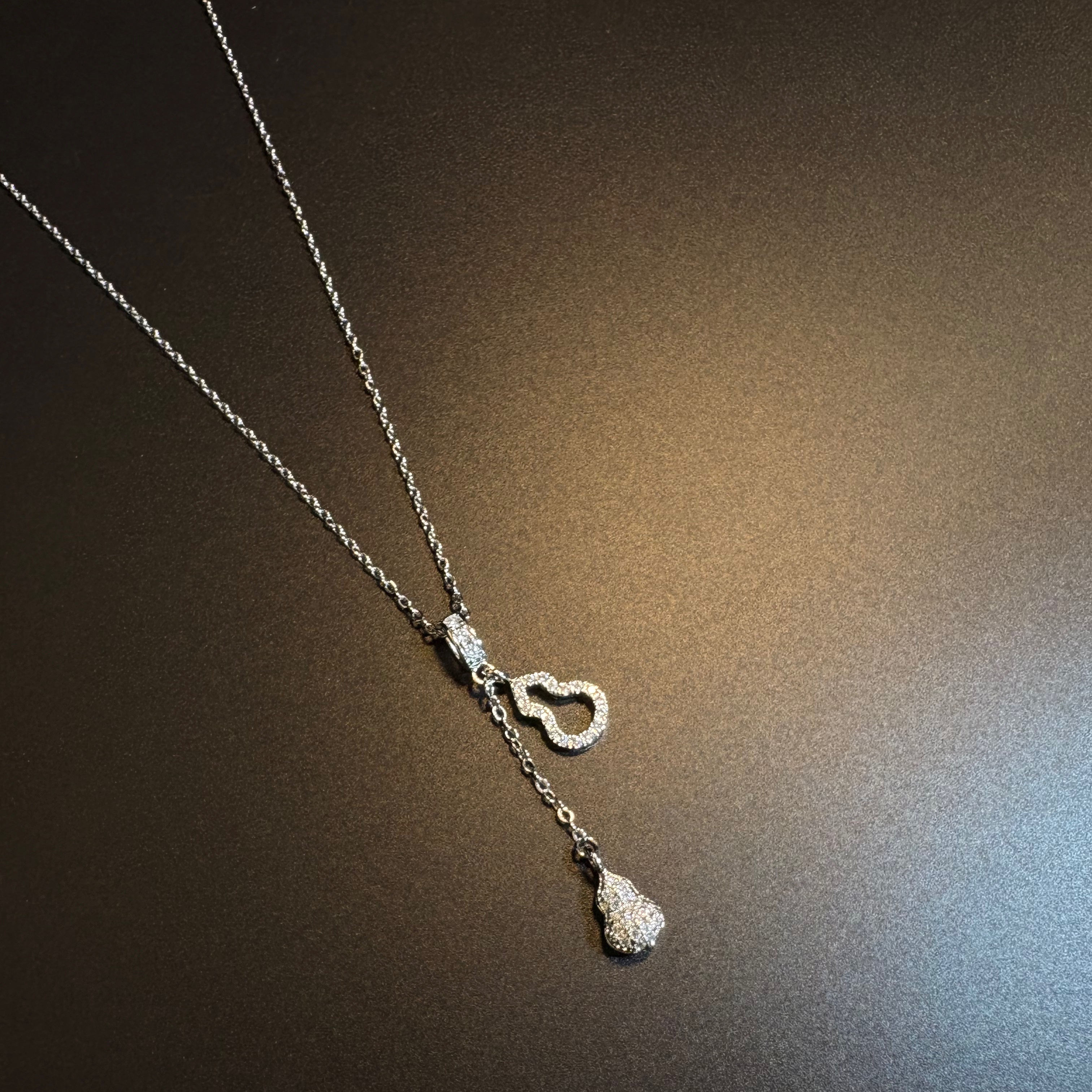 Gourd Sparkle Necklace