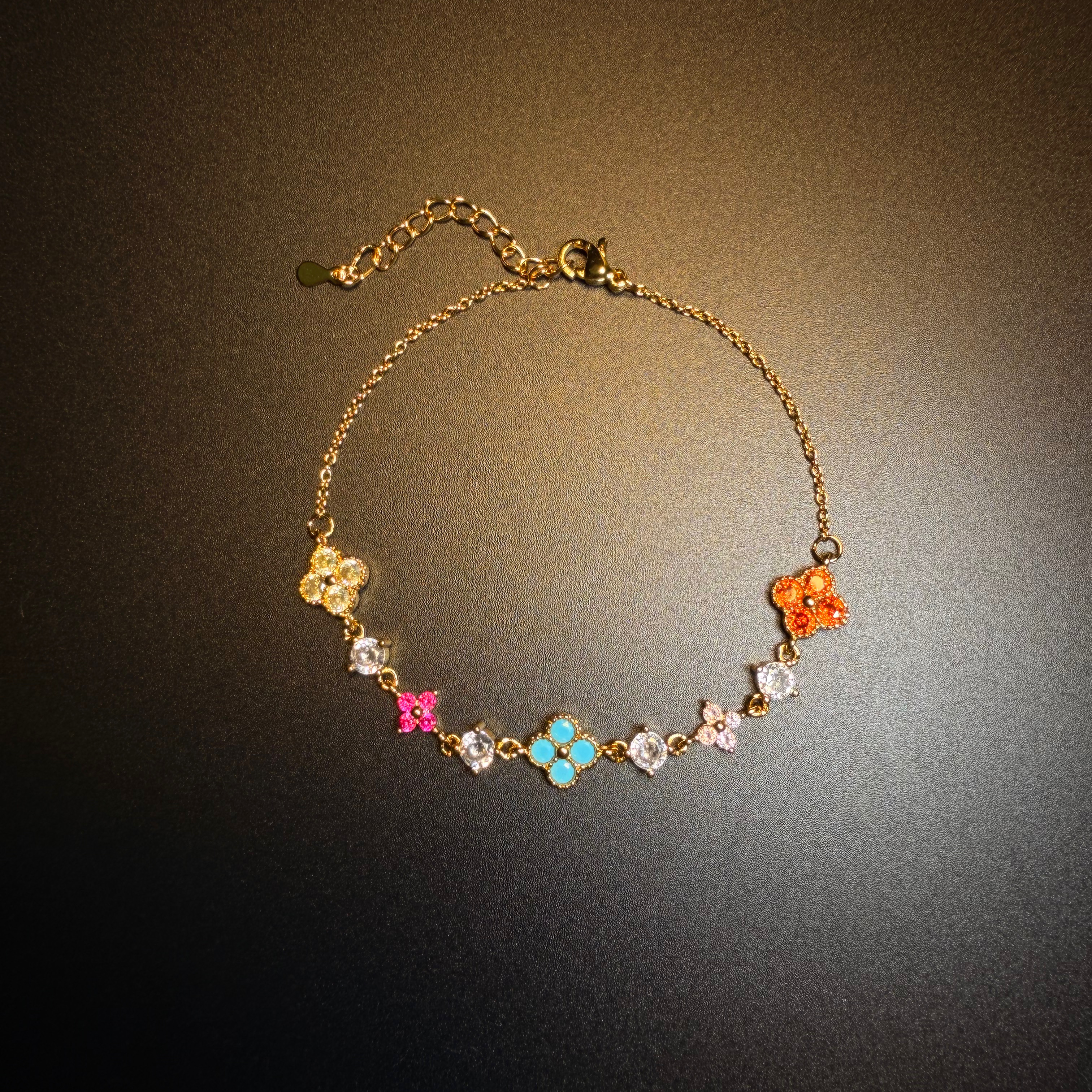Lumi Clover Bracelet