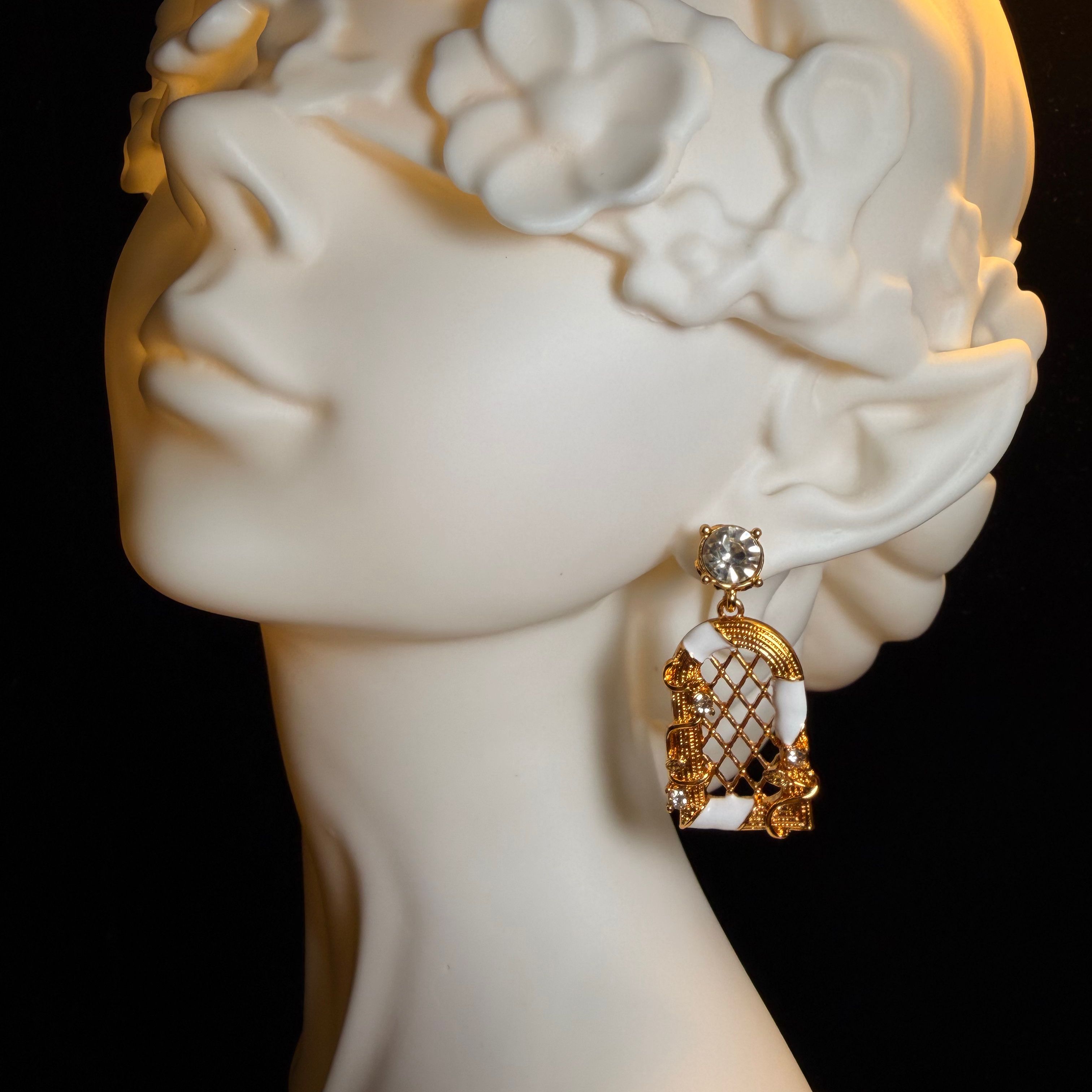 Vinegoldenpin Earrings