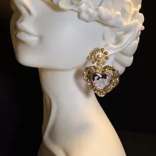 Pearl - Bloom Hearts Earrings
