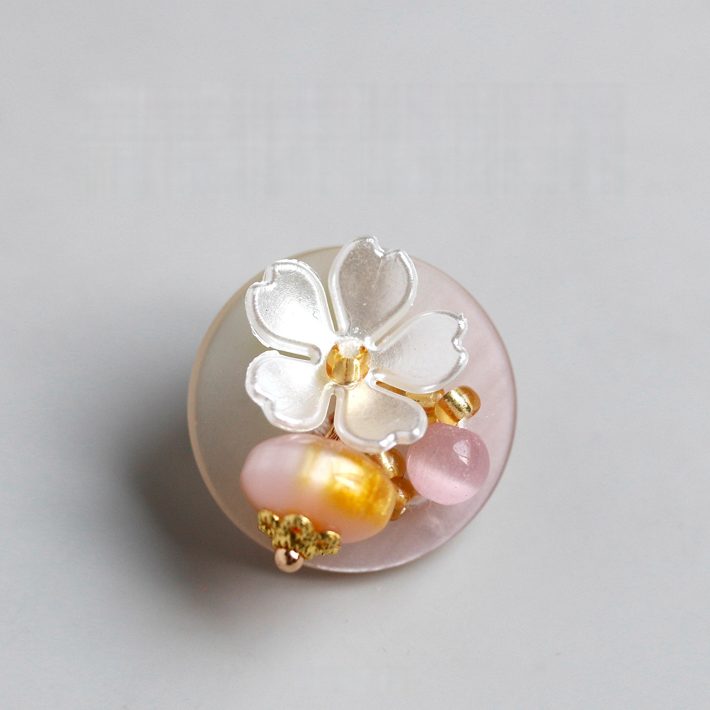Cloud Blossom Button
