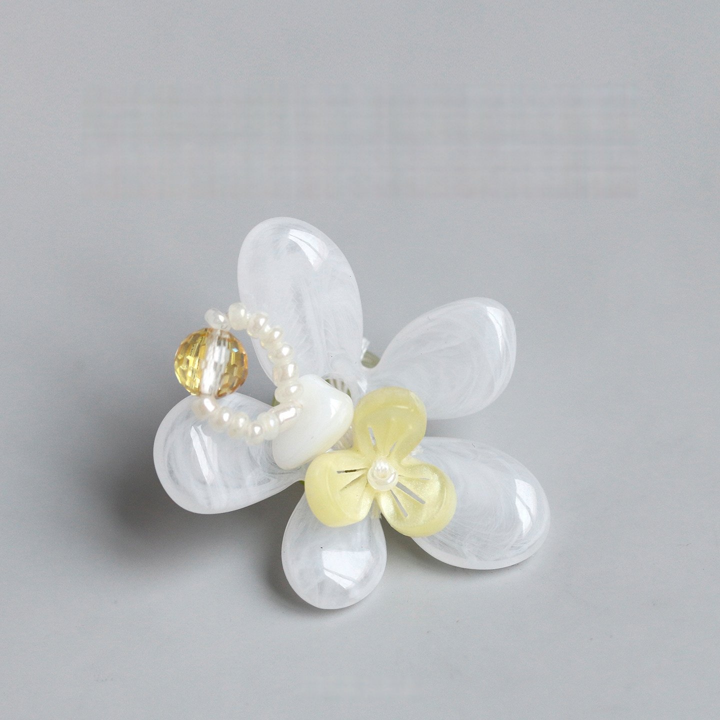 White Blossom Button