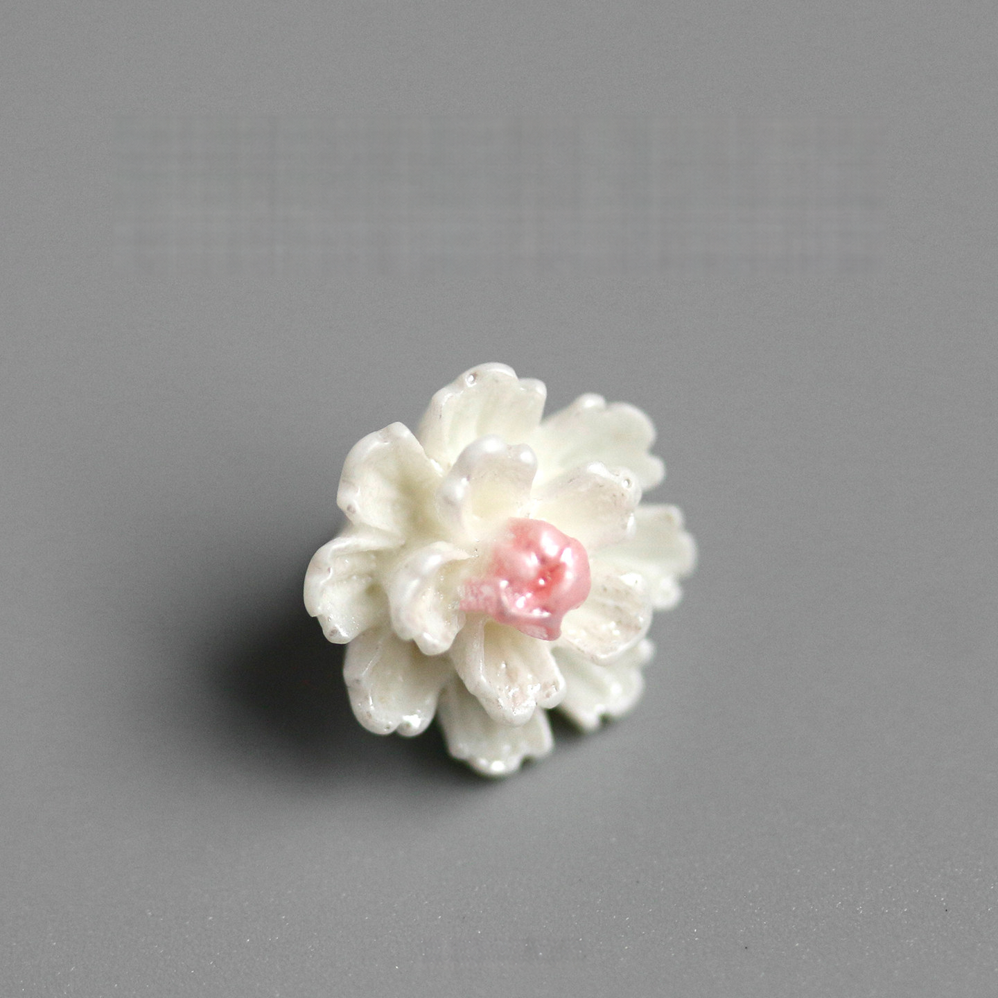 Camellia Bloom Button