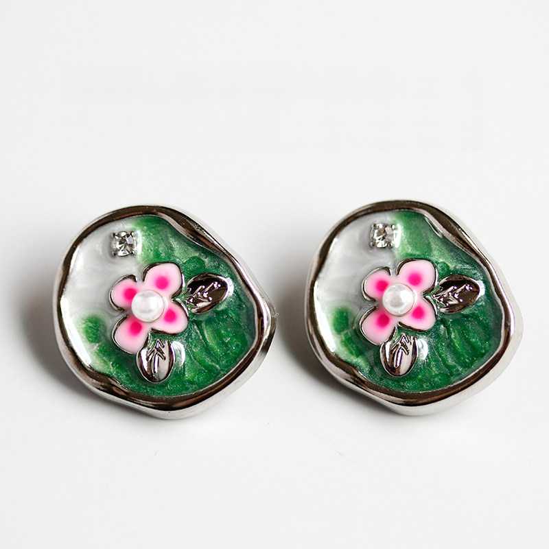 Green Cherry Blossom Button